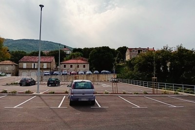 Uredjen parking_Gruda_Budi kao Cvijeto (12).jpg